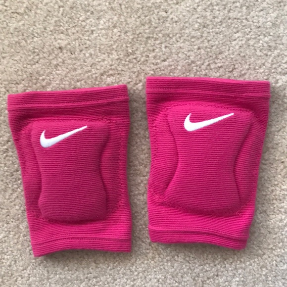 nike youth volleyball knee pads